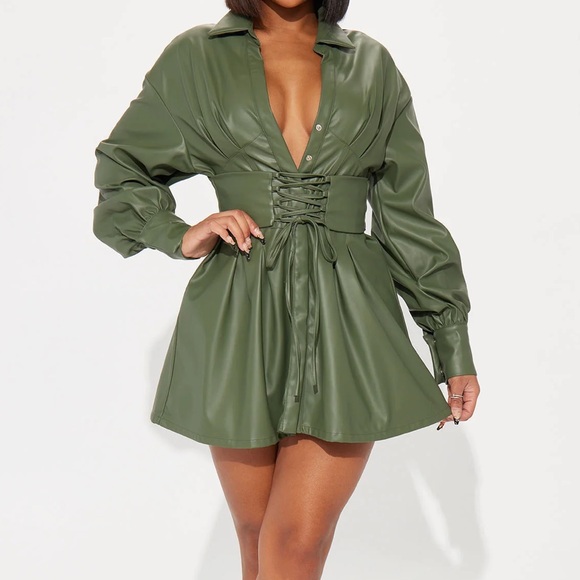 Leather dress - Picture 2 of 3